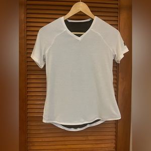 Forme Core V-Neck Posture Correcting Shirt